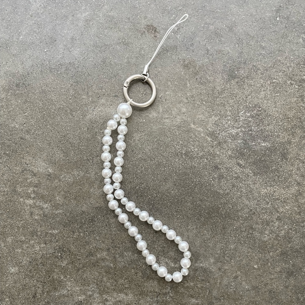 Faux Pearl Keychain